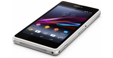 Mobilní telefon s Androidem Sony Xperia Z1 compact