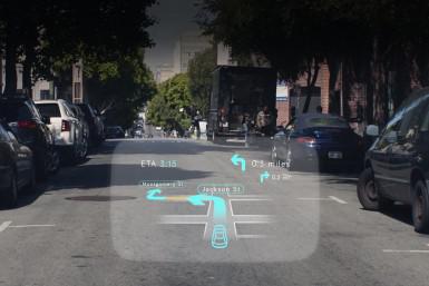 Navdy - navigace vám promítne informace na čelní sklo automobilu