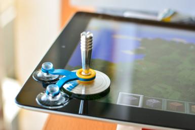 ScreenStick – herní ovladač pro vaše tablety a mobily